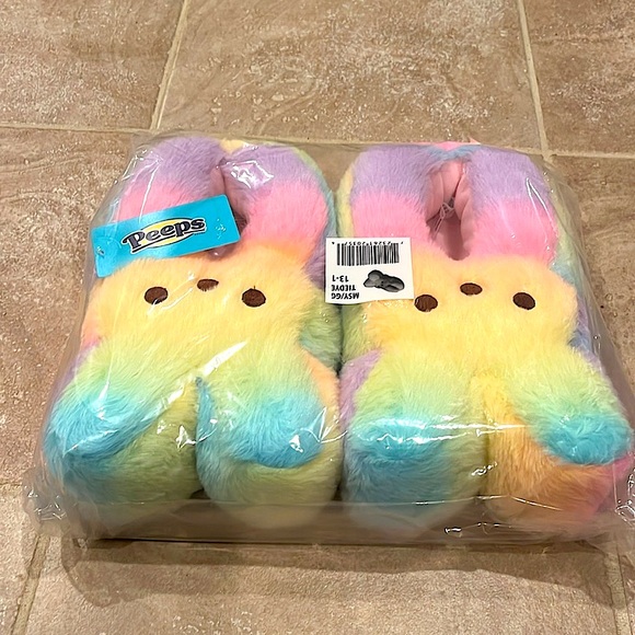 NEW Peeps Bunny Fleece Slippers in Tie Dye Multi-Color - Picture 10 of 16